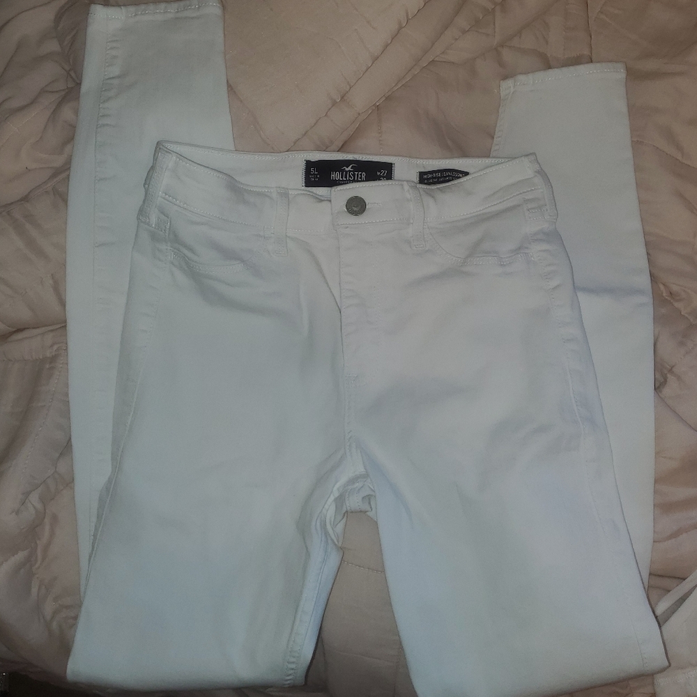 White hollister jeans